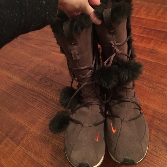Nike Shoes - 👢 Nike Boots! 👢
