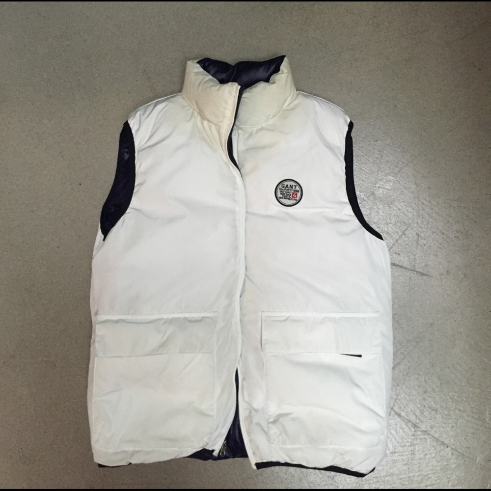 Gant Reversible Navy And White Puffy Vest View 4