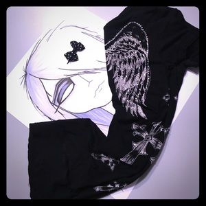 🔥ALL MUST GO🔥 Crash & Burn Angel Wing Tee 🖤
