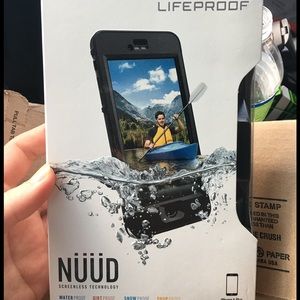 iPhone 6 Plus life proof case
