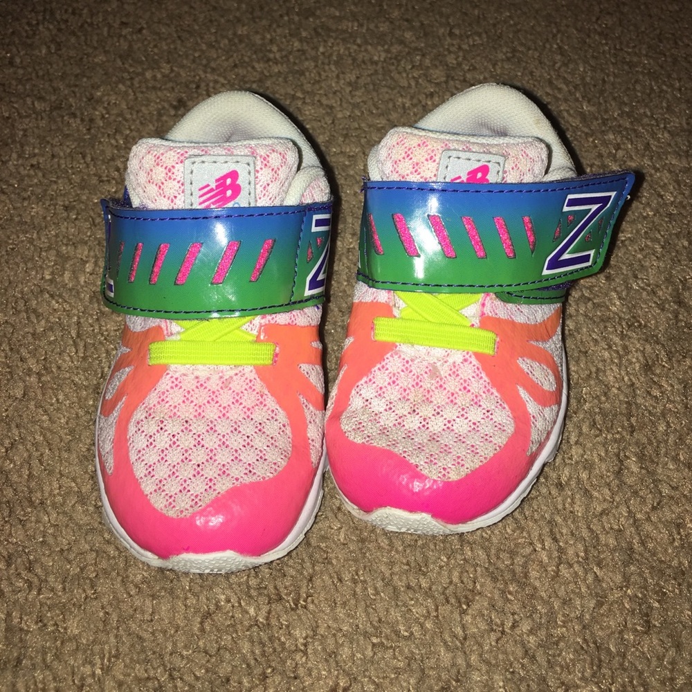 New Balance girls sz 5 (infant)