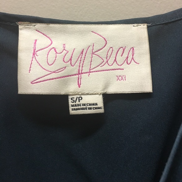 Cute summer dress - Picture 2 of 2