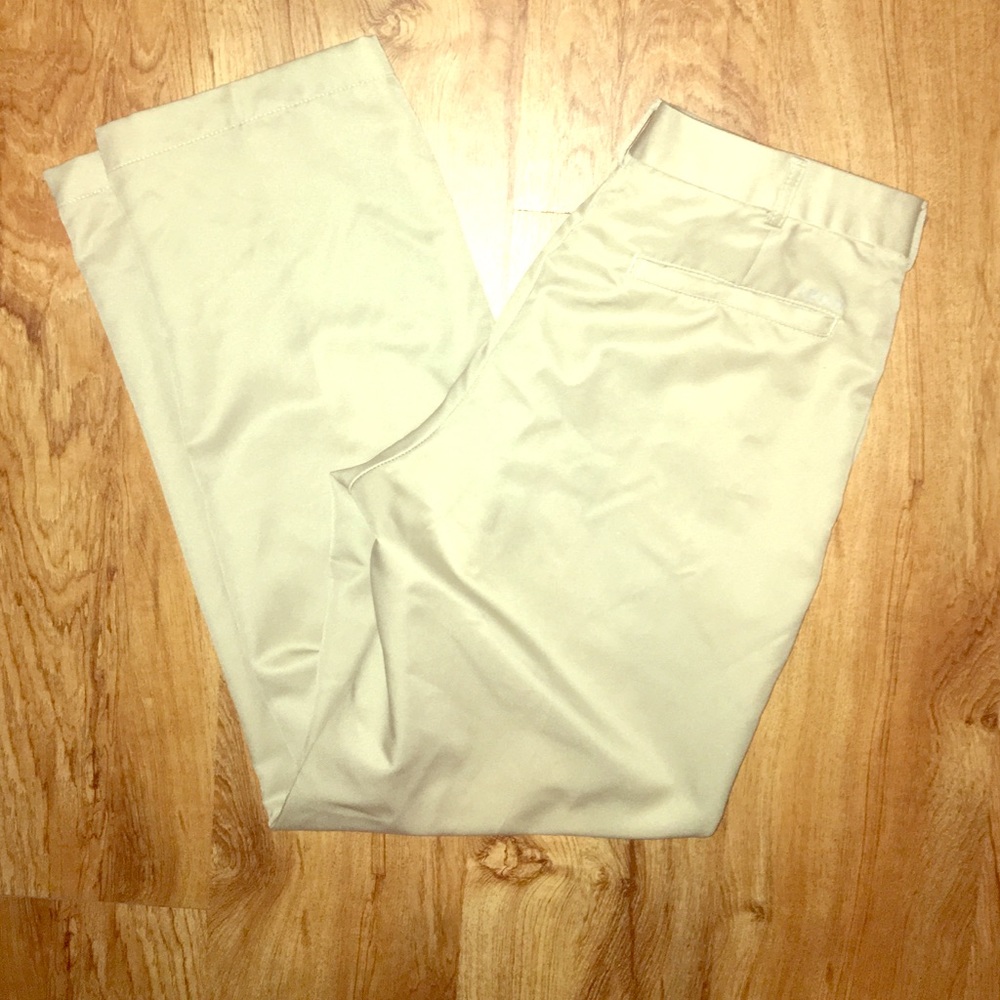 Men's IZOD Khaki Golf Pants