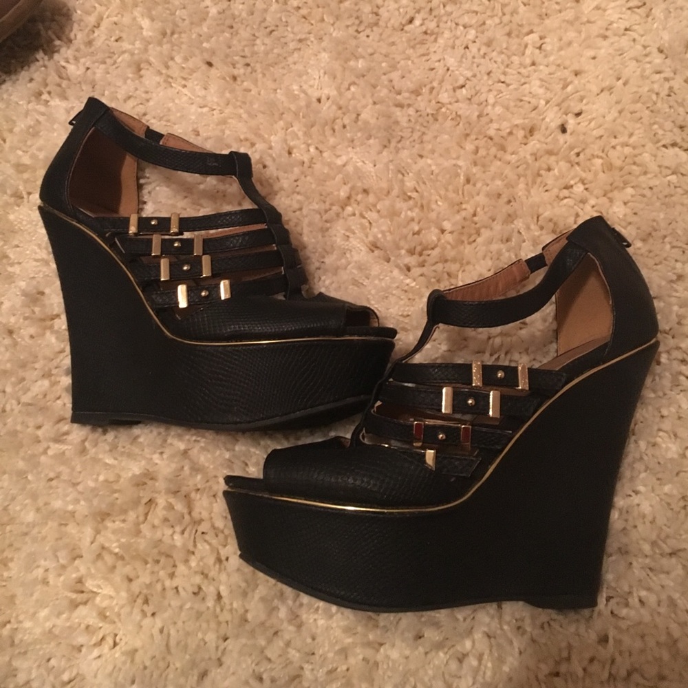 Black and Gold Buckled Wedges