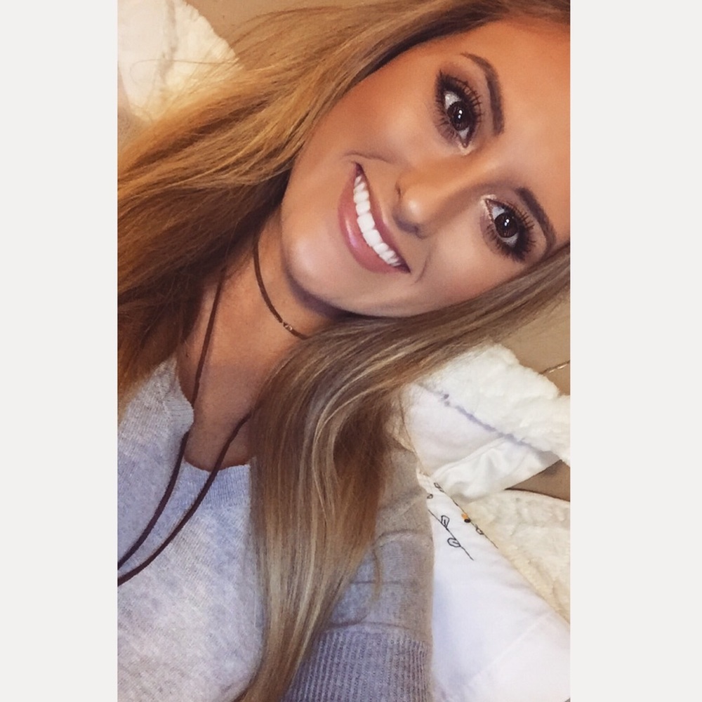 Meet your Posher, Ansley
