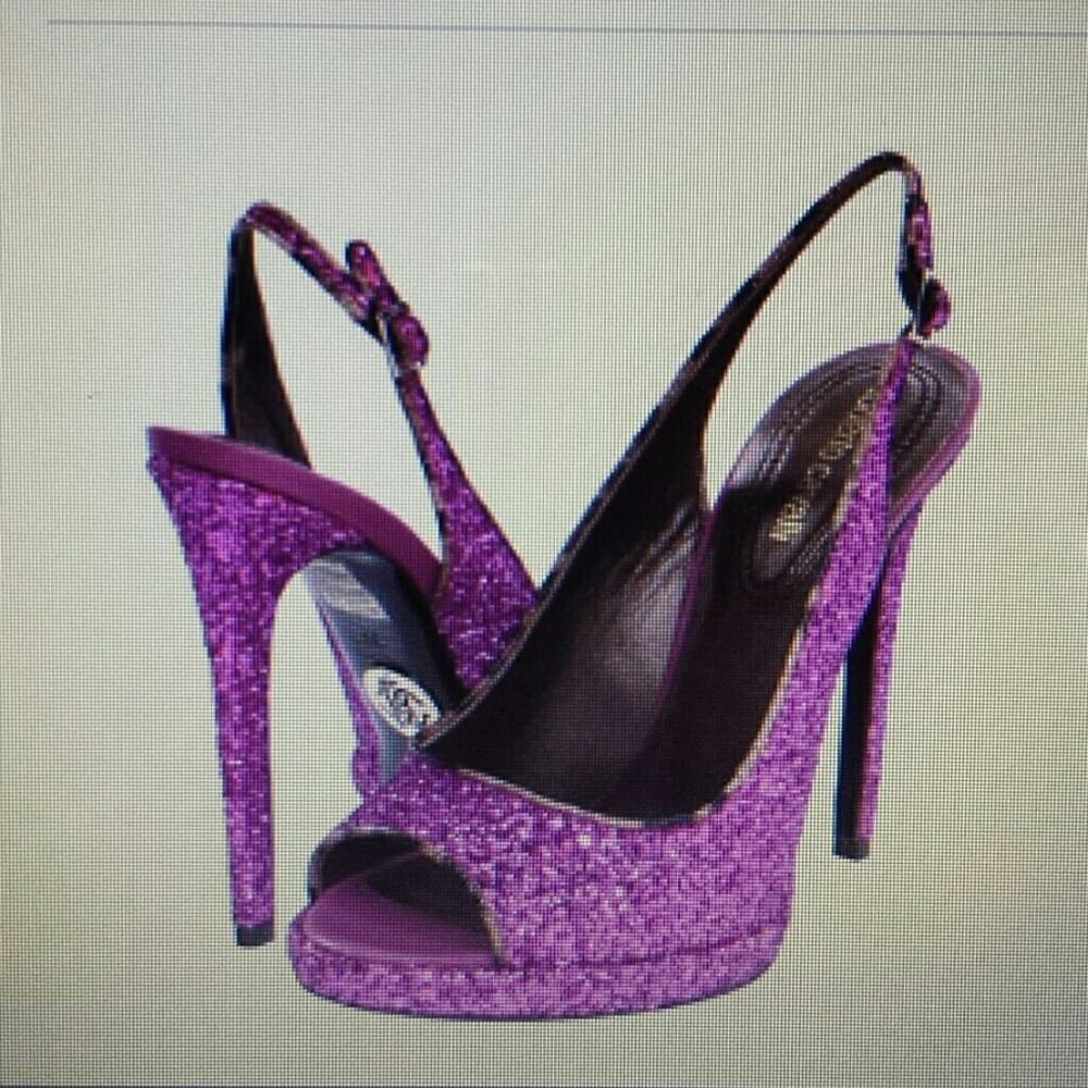 ROBERTO CAVALLI Designer Slingback. Never worn.
