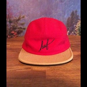 Huf red and tan strapback ! Huf red and tan strapback ! 