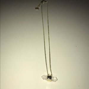 Kendra Scott necklace