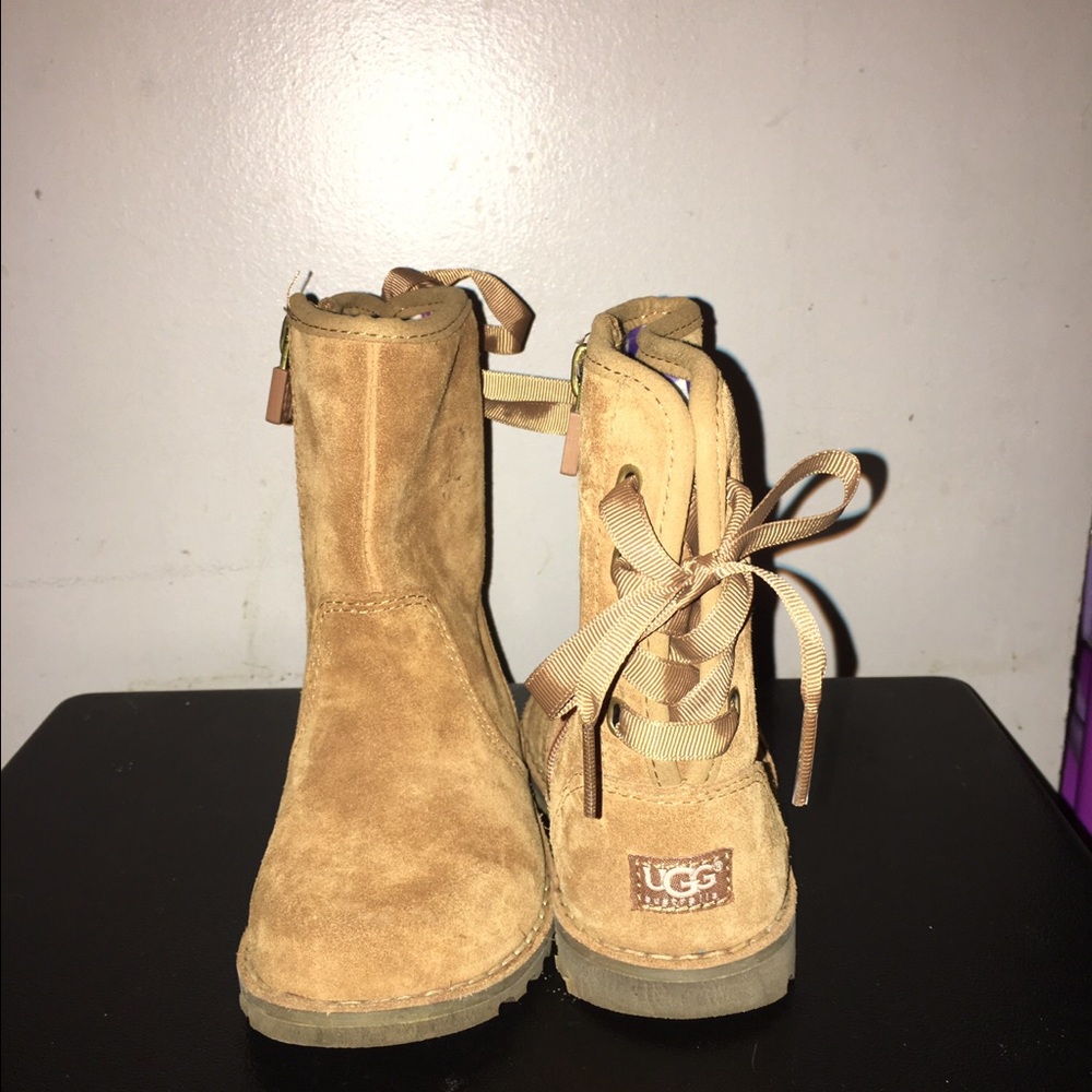 *markdown* Toddler Uggs