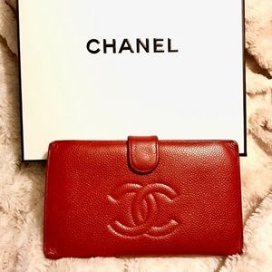 Chanel wallet
