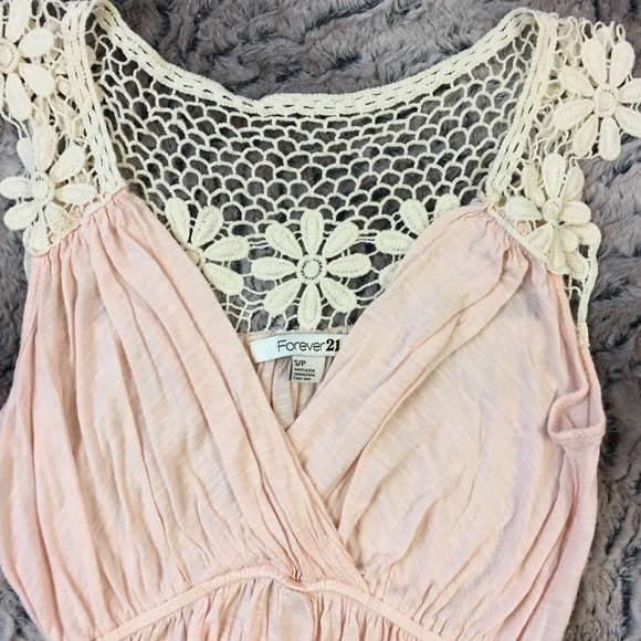 Forever 21 Pink Floral Strap Knit Women's Top - Picture 2 of 4