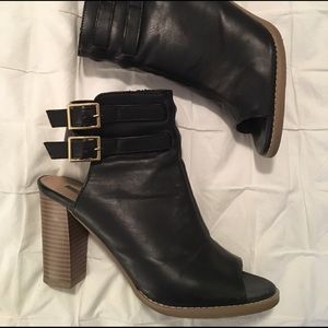 Forever 21 open toe bootie