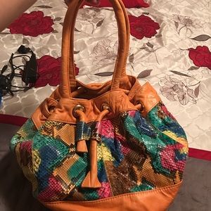 LIKE NEW CHI BY FALCHI BAG