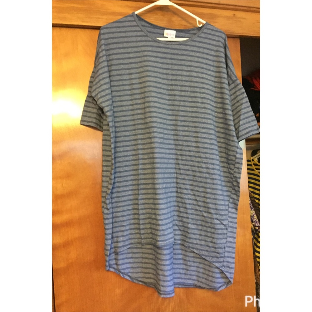 LuLaRoe Medium bluish gray Irma