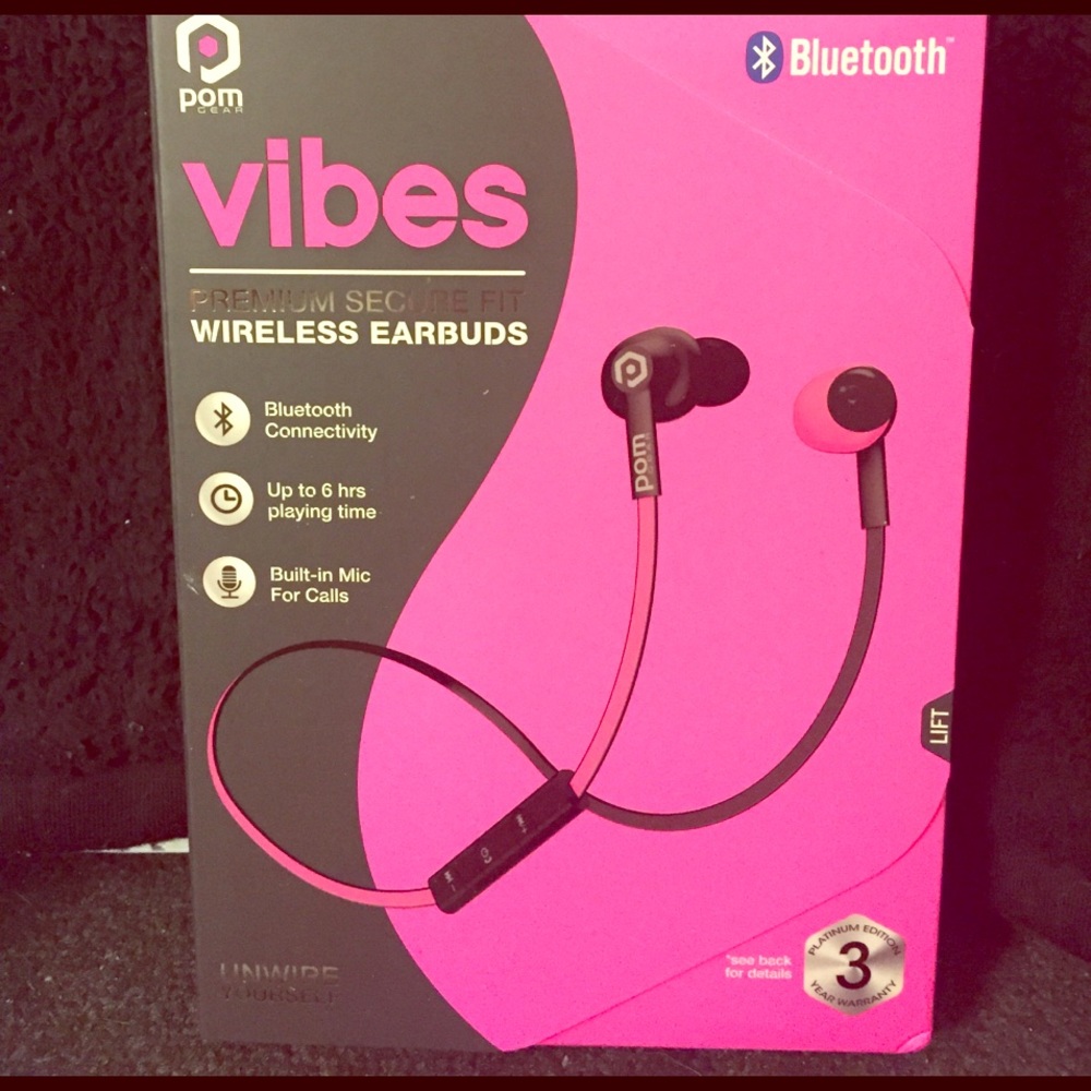 Pom Gear Bluetooth Headphones NWT