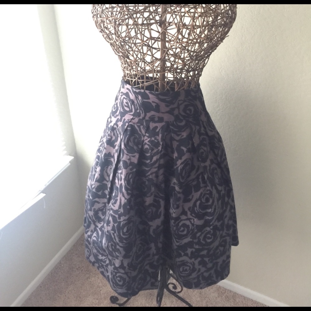 Forever 21 Full skirt