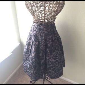 Forever 21 Full skirt