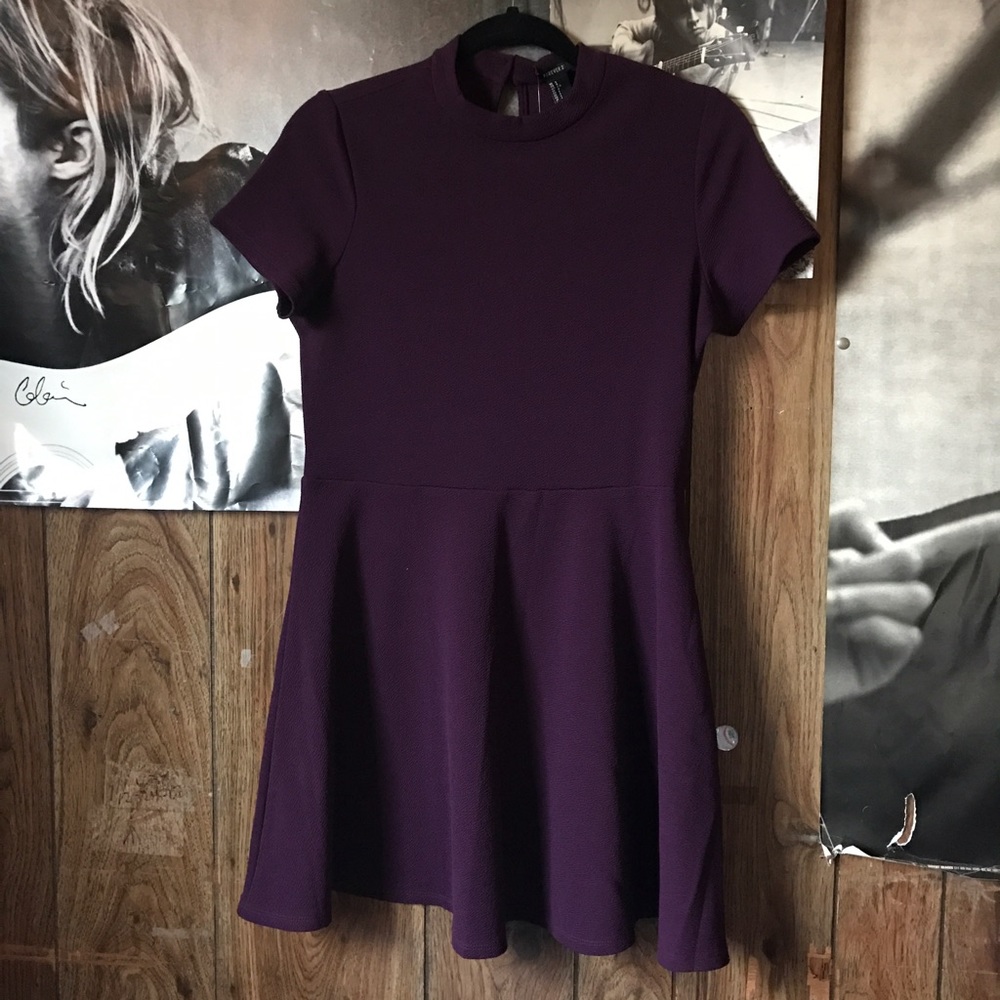 Plum Short Sleeve Dress -Forever 21-Never worn