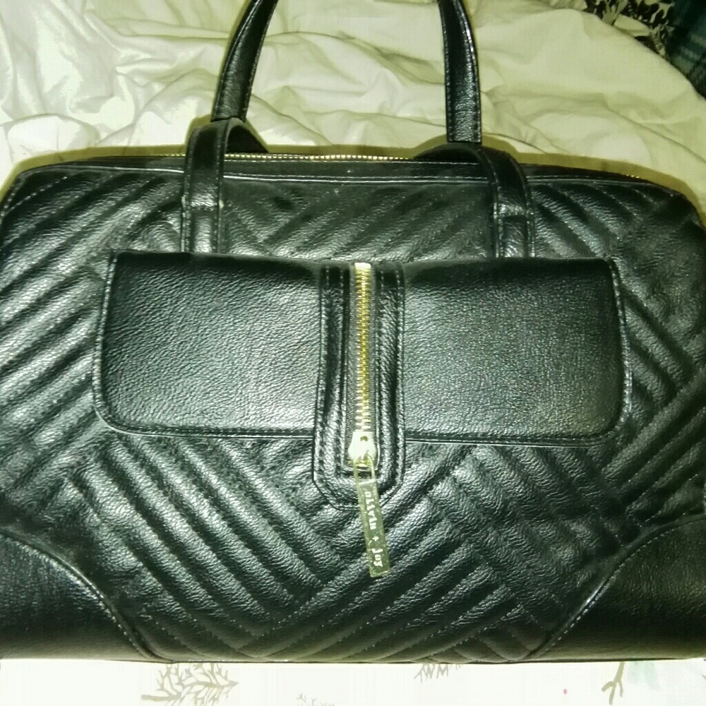 Olivia + Joy hand bag!