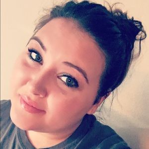 Meet your Posher, Charly