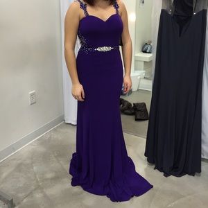Prom dress worn once!!