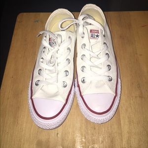 CONVERSE: Chuck Taylor All Star Low Top