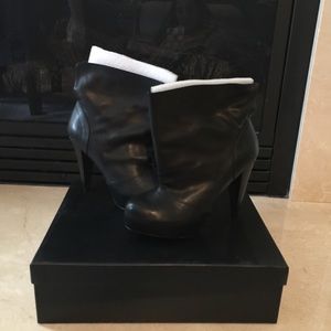 Brand new Amina Abdul Jillil boots