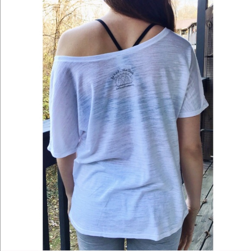 Be Kind Slouchy Tee - Picture 4 of 5
