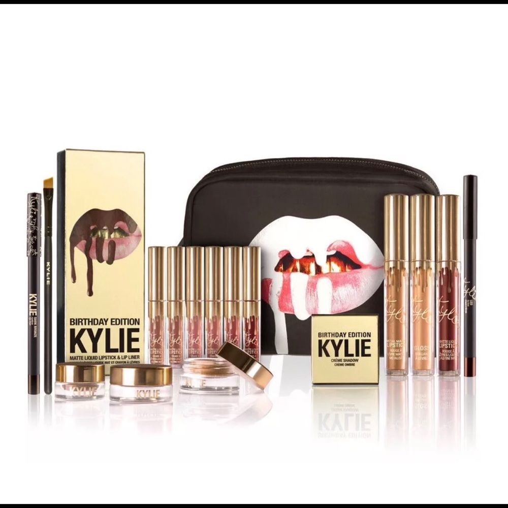 Kylie Jenner Birthday Bundle - Picture 1 of 2