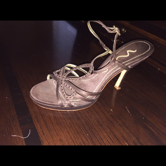 Nina heels - Picture 2 of 2