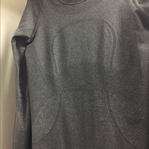 Swifty long sleeve lululemon shirt