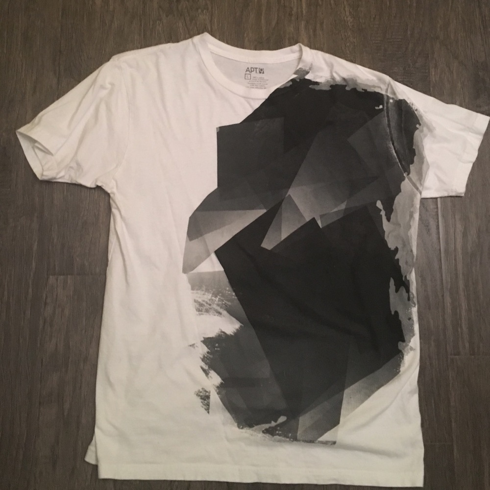 Men's Black & White Patterned Tee