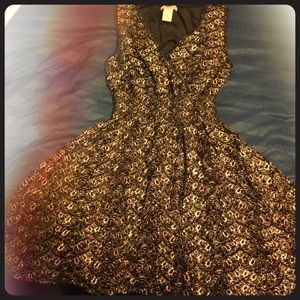 Black and gold party dress!