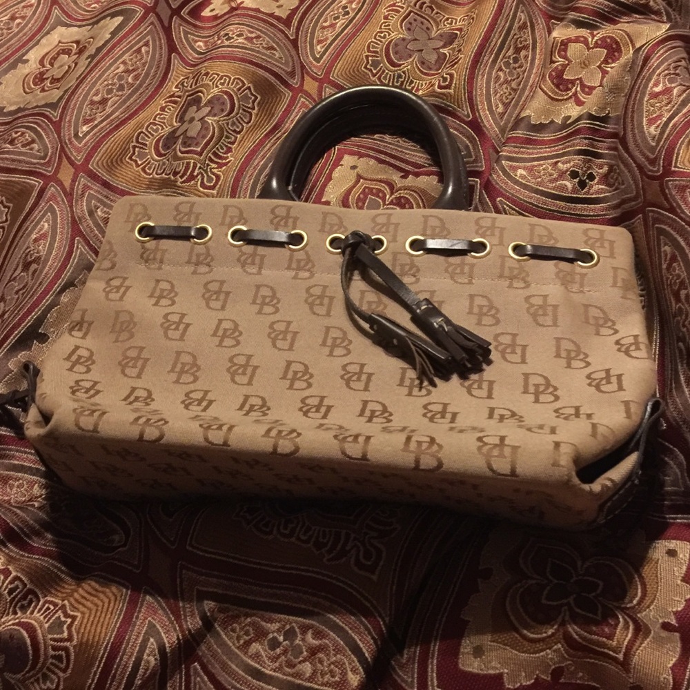 Authentic dooney&bourke