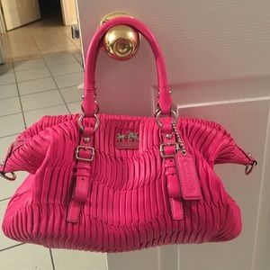 Coach gathered leather pink purse!