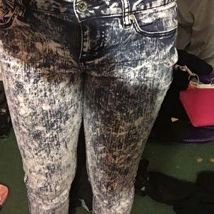 Lovesick black & white skinny jeans.