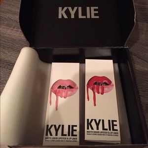 Kylie Cosmetics Lip Kits - 22 and Koko K