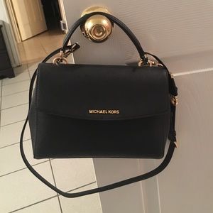 Michael Kors Ava cross body