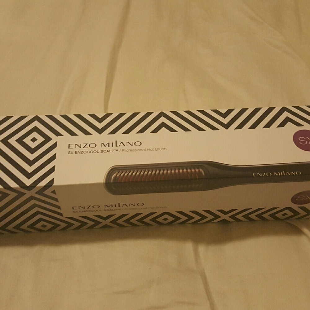 Enzo Milano Hair Straightener