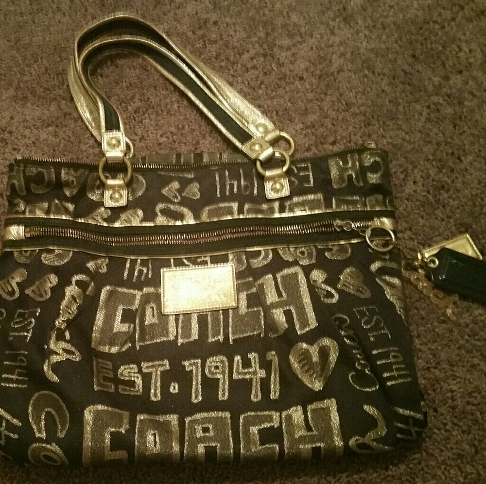 Coach purse