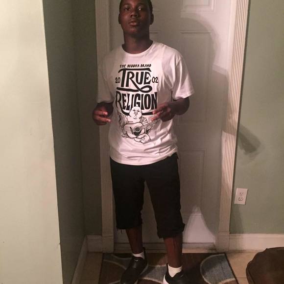 Meet your Posher, Joshua - Picture 1 of 1