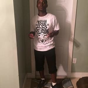 Meet your Posher, Joshua