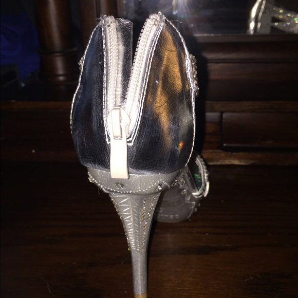 Rhinestone heels - Picture 2 of 3