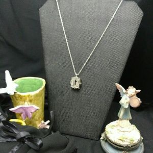 Prayer wish box 18" chain necklace