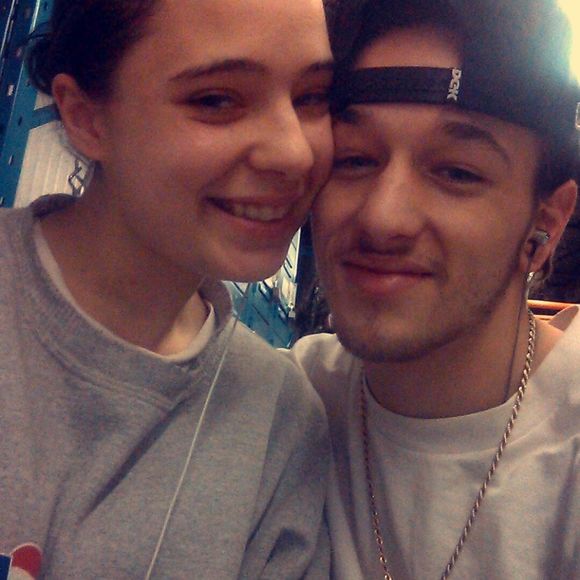 Meet your Posher, Devron - Picture 1 of 1