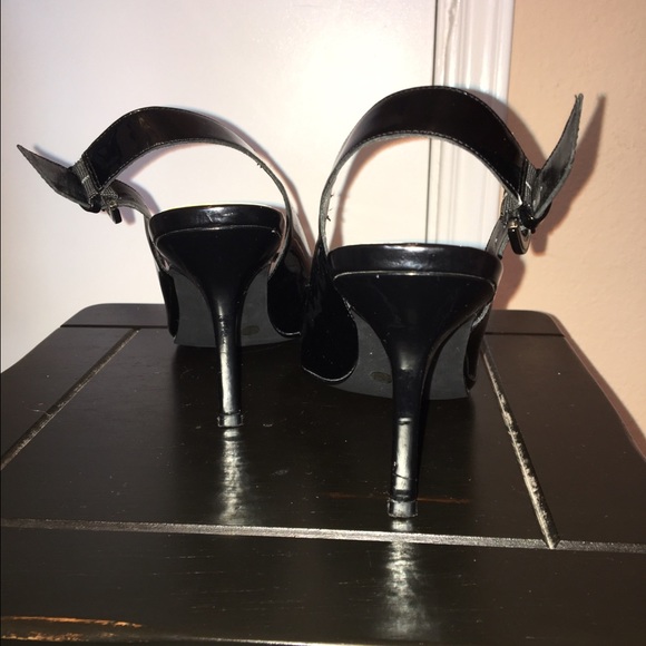 ⭐️BCBGirls-PEEP TOE HEELS⭐️USED⭐️ - Picture 3 of 3