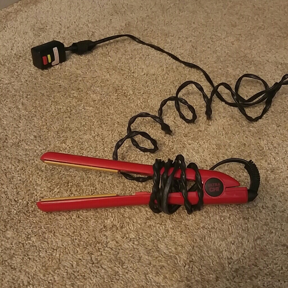 Chi one inch straightener