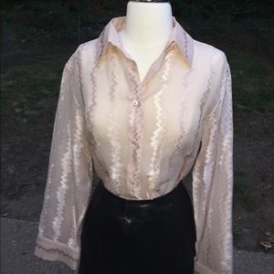 Gucci authentic vintage blouse. L (shirt only)