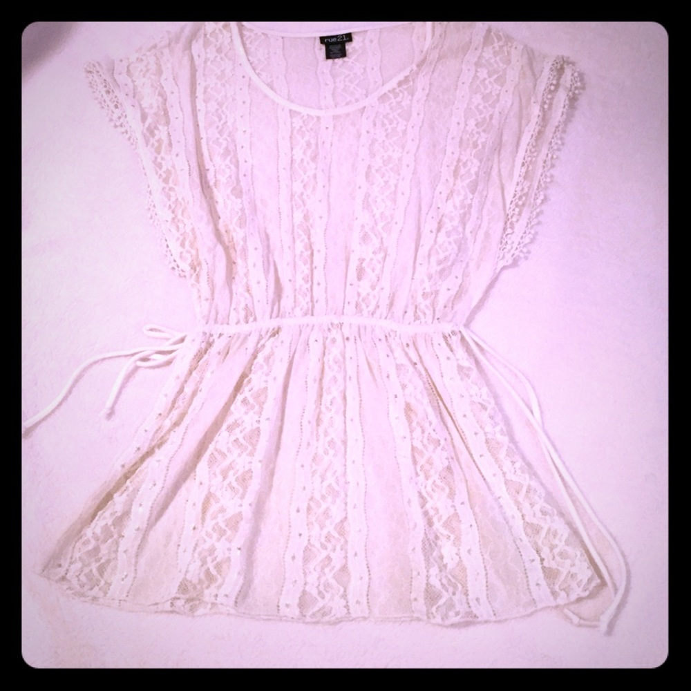 Short sleeve top