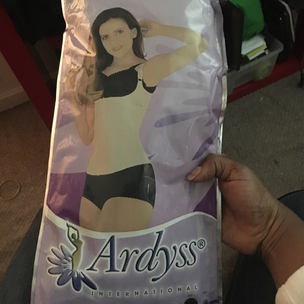 Ardyss body shaper